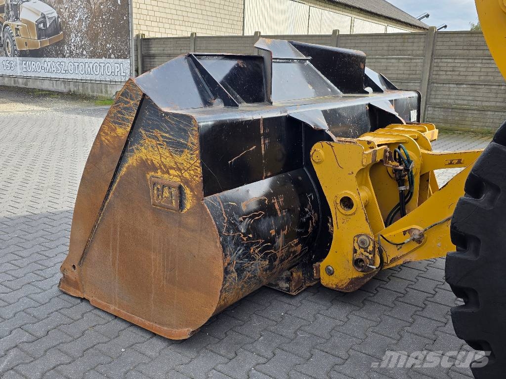 CAT 938 K, 2013 ROK, ŁYŻKA + WIDŁY Cargadoras sobre ruedas