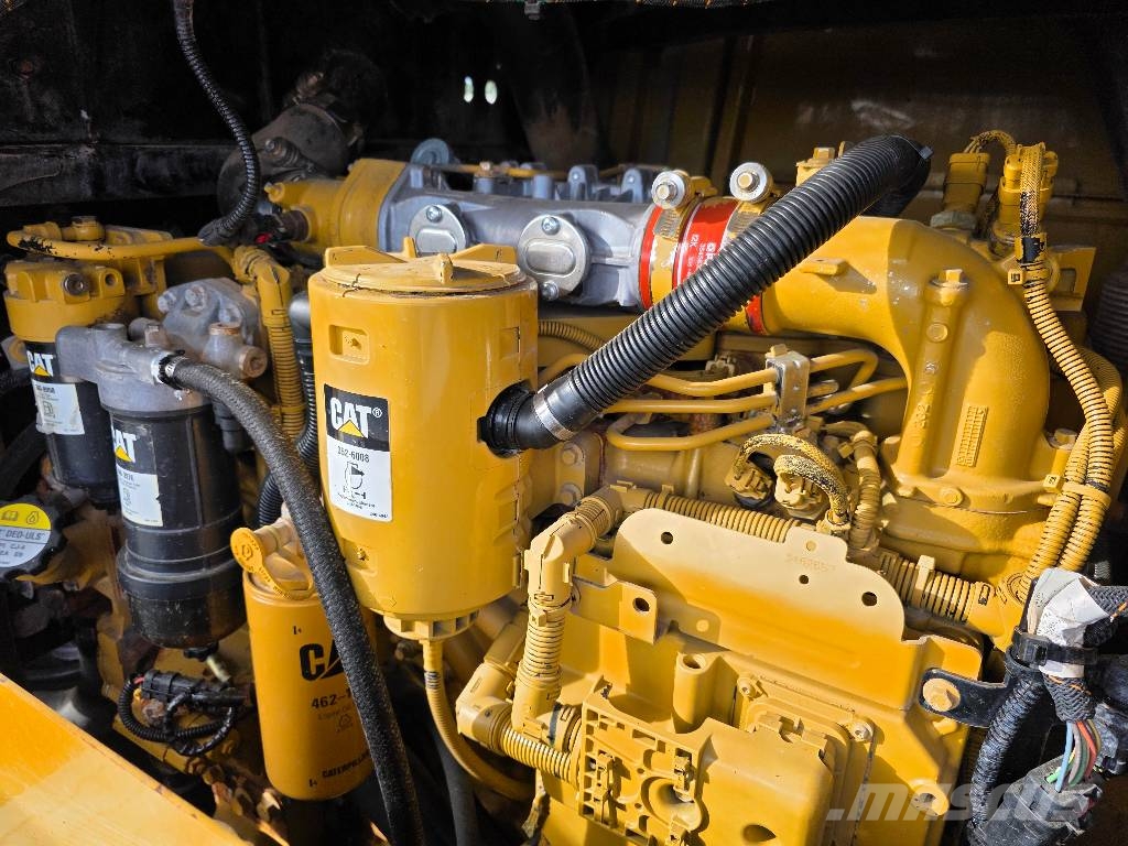 CAT 938 K, 2013 ROK, ŁYŻKA + WIDŁY Cargadoras sobre ruedas