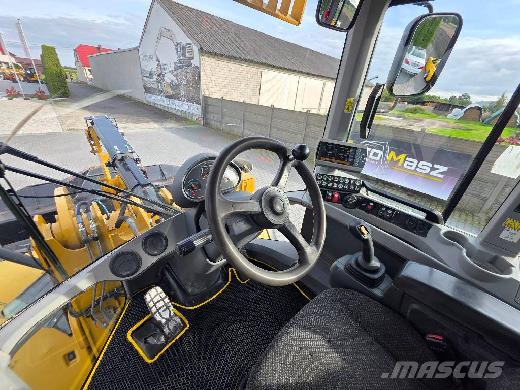CAT 938 K, 2013 ROK, ŁYŻKA + WIDŁY Cargadoras sobre ruedas