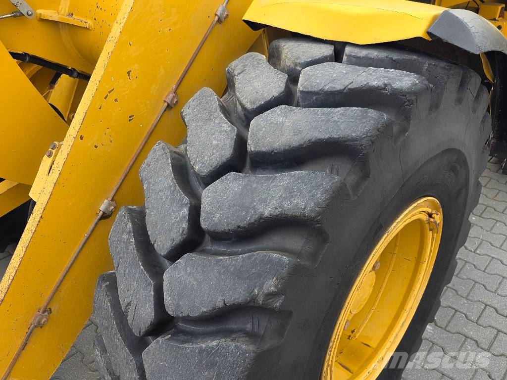 CAT 938 K, 2013 ROK, ŁYŻKA + WIDŁY Cargadoras sobre ruedas