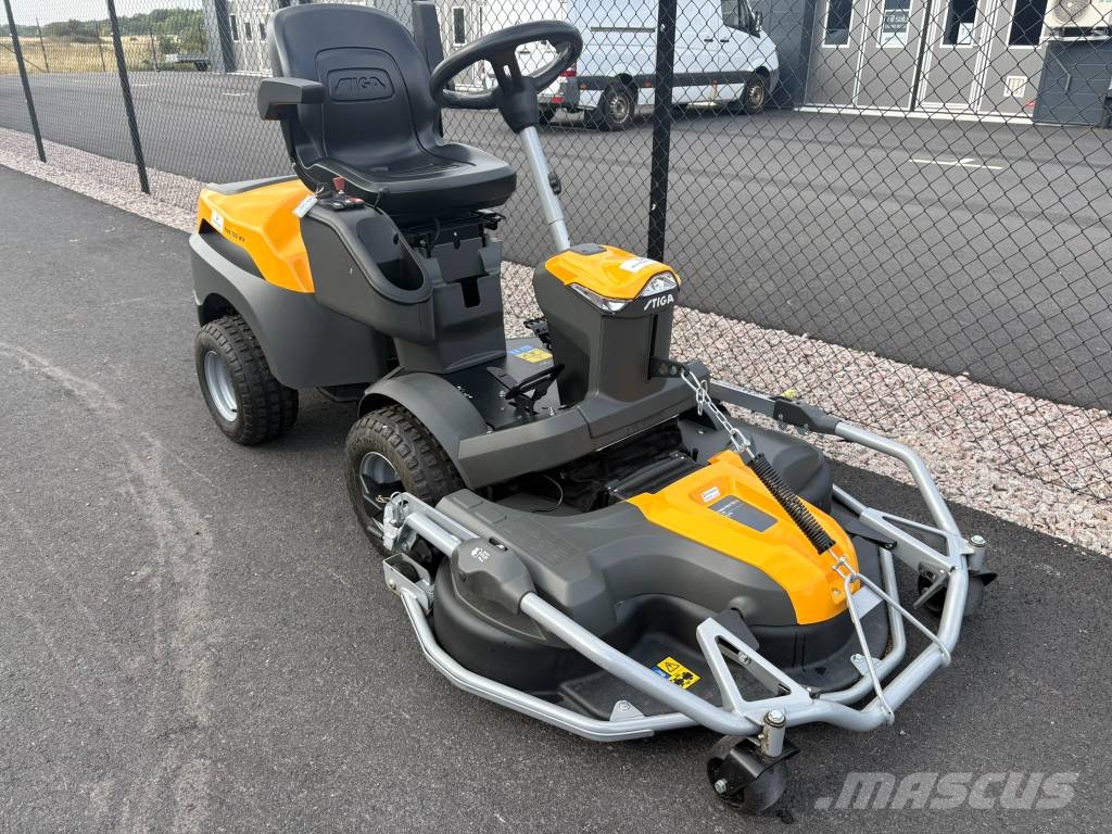 Stiga Park 700 WX + 110 cm Utförsäljning Sitteklippere