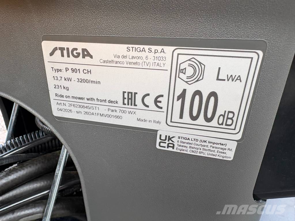Stiga Park 700 WX + 110 cm Utförsäljning Sitteklippere