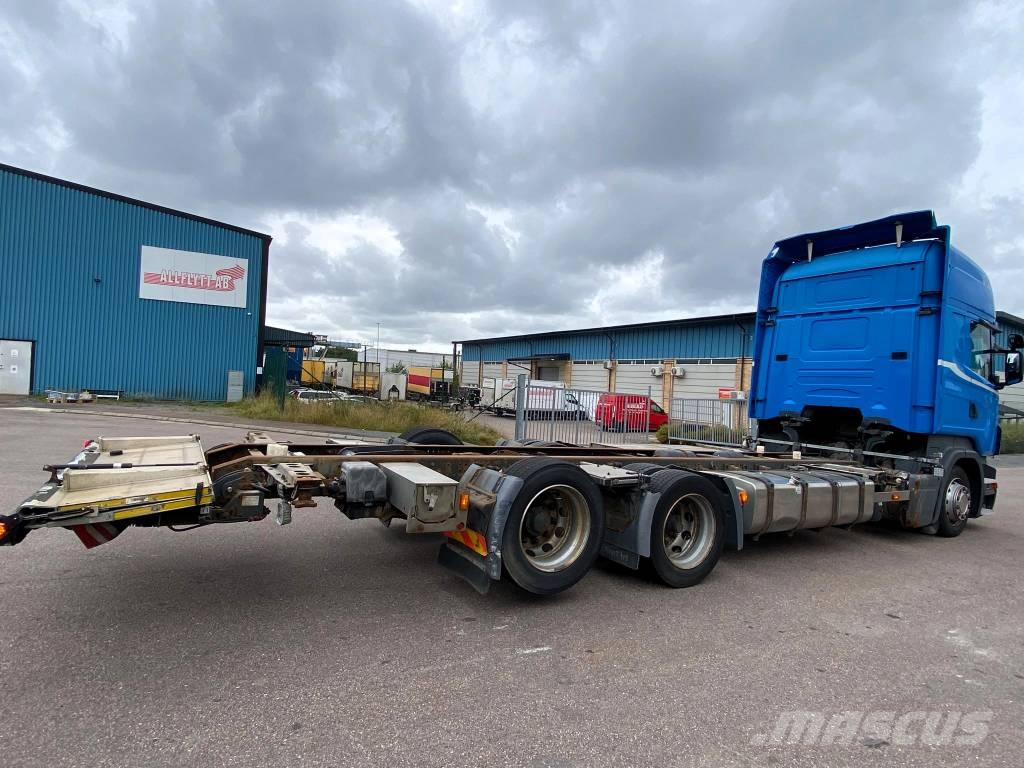 Scania R 420 LB Raamautod