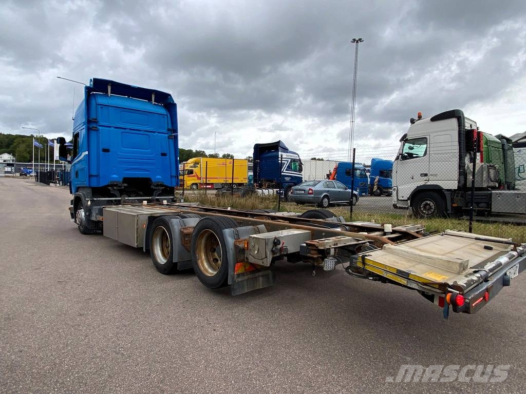 Scania R 420 LB Raamautod