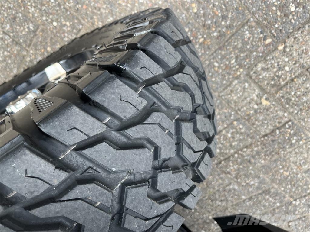 John Deere Gator Jagd XUV865M *Diesel* Visureigiai