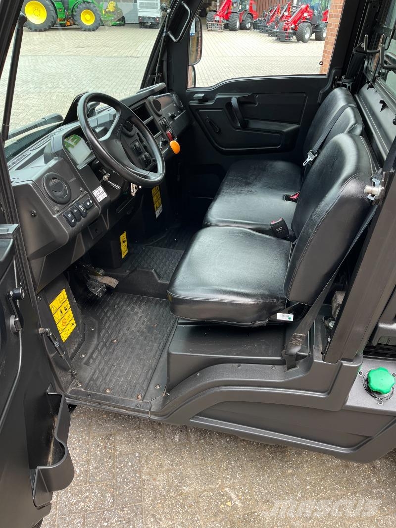 John Deere Gator Jagd XUV865M *Diesel* Visureigiai