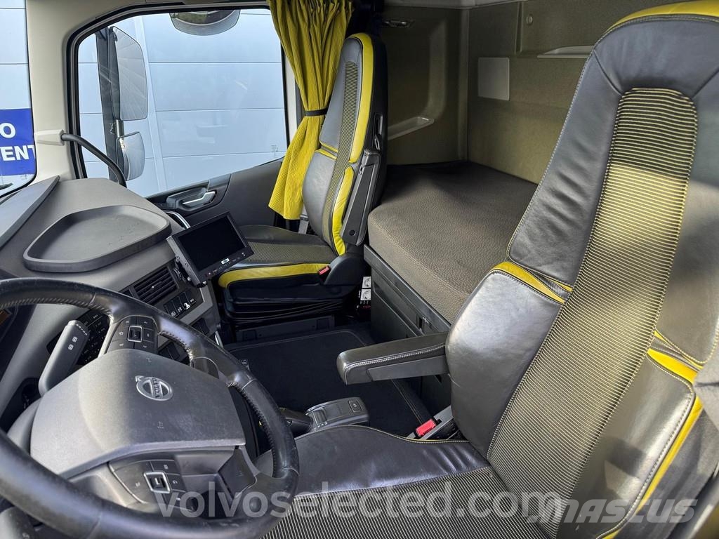 Volvo FH FH16 550 Euro 6 8x2 vaihtolava-auto 2016 Abrollkipper