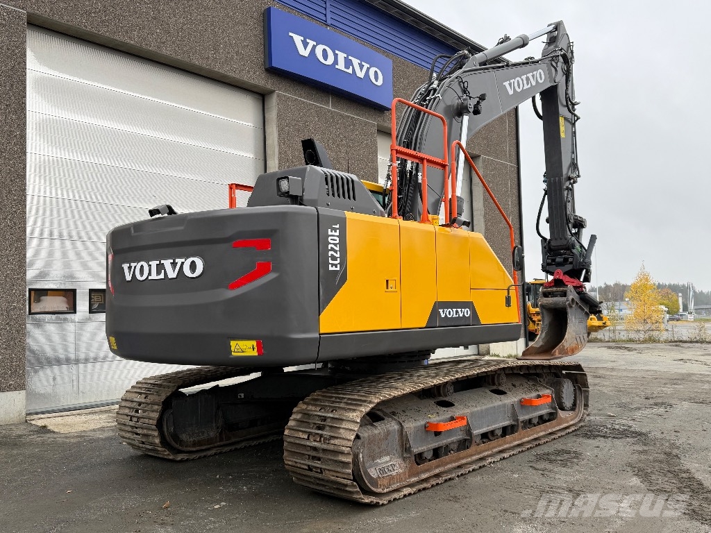 Volvo EC 220 E Lánctalpas kotrók