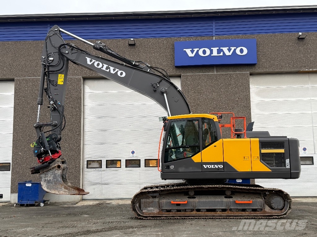 Volvo EC 220 E Lánctalpas kotrók