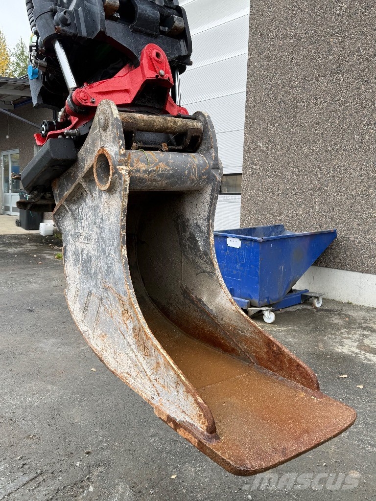 Volvo EC 220 E Lánctalpas kotrók