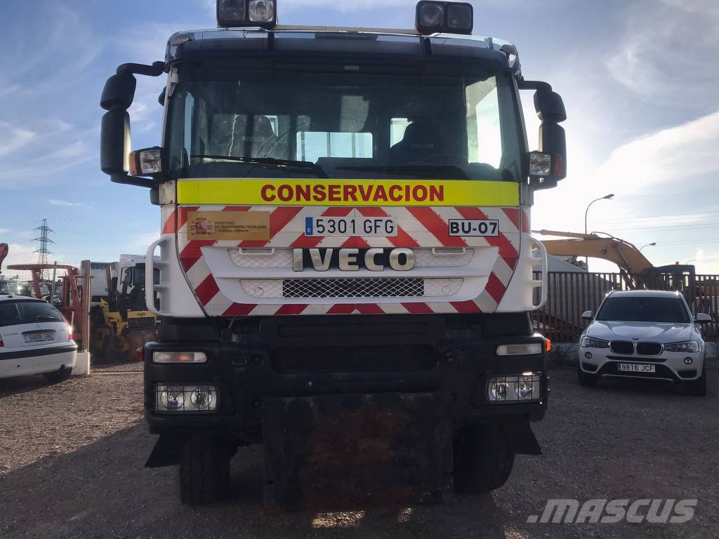 Iveco AD 190 T33W Tentautod