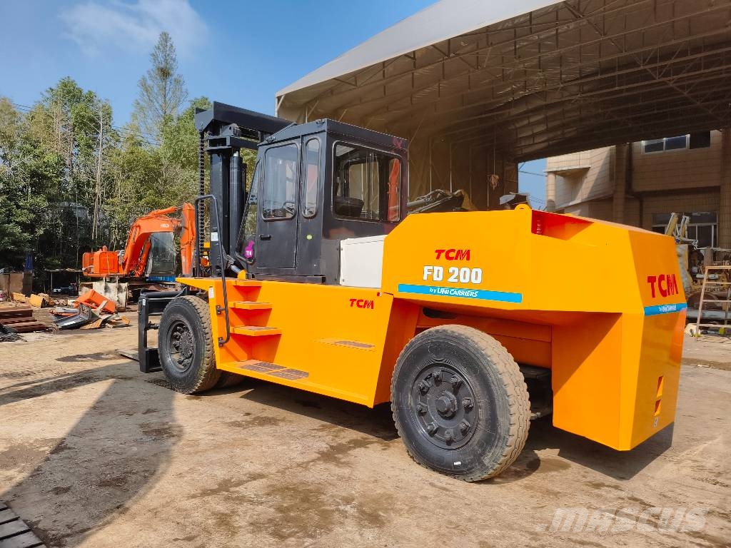 TCM FD 200 Telescopic handlers