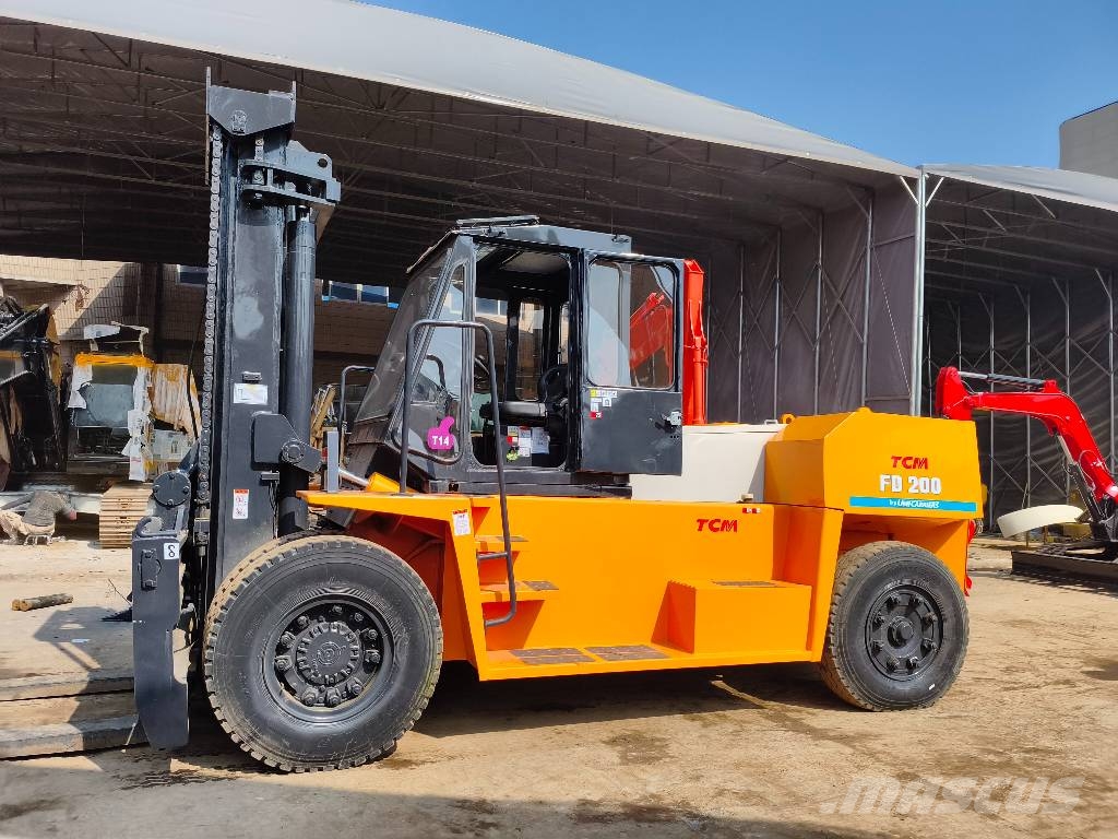TCM FD 200 Telescopic handlers
