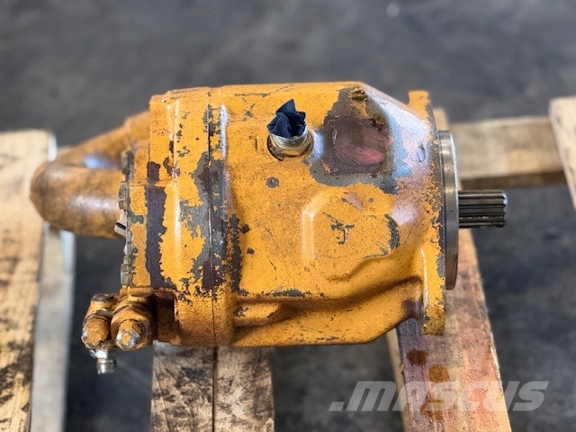 Liebherr LR 622 USED HYDRAULIC PUMP A10V Hydraulikk
