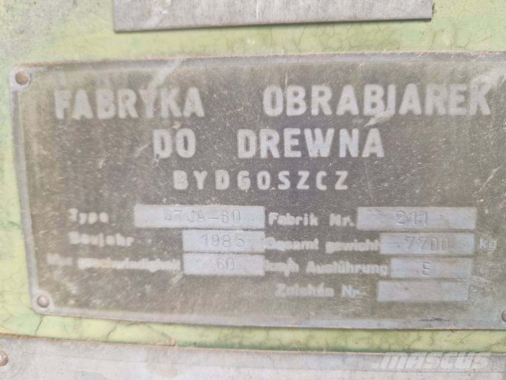 Trak  do drewna Bydgoski DTJA-60 製材機械