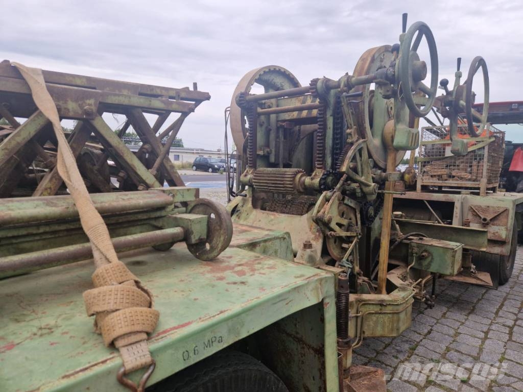 Trak  do drewna Bydgoski DTJA-60 製材機械