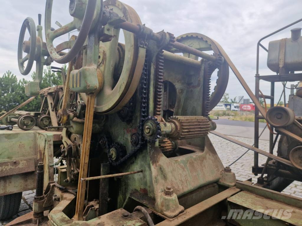 Trak  do drewna Bydgoski DTJA-60 製材機械