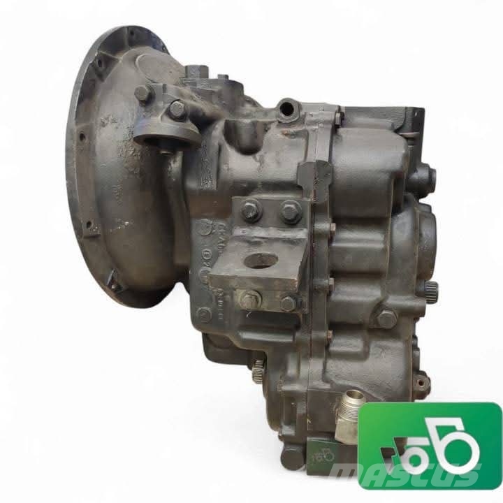 Fermec COM-T4-2032 6106154M91 Fermec 860 Transmission Коробка передач