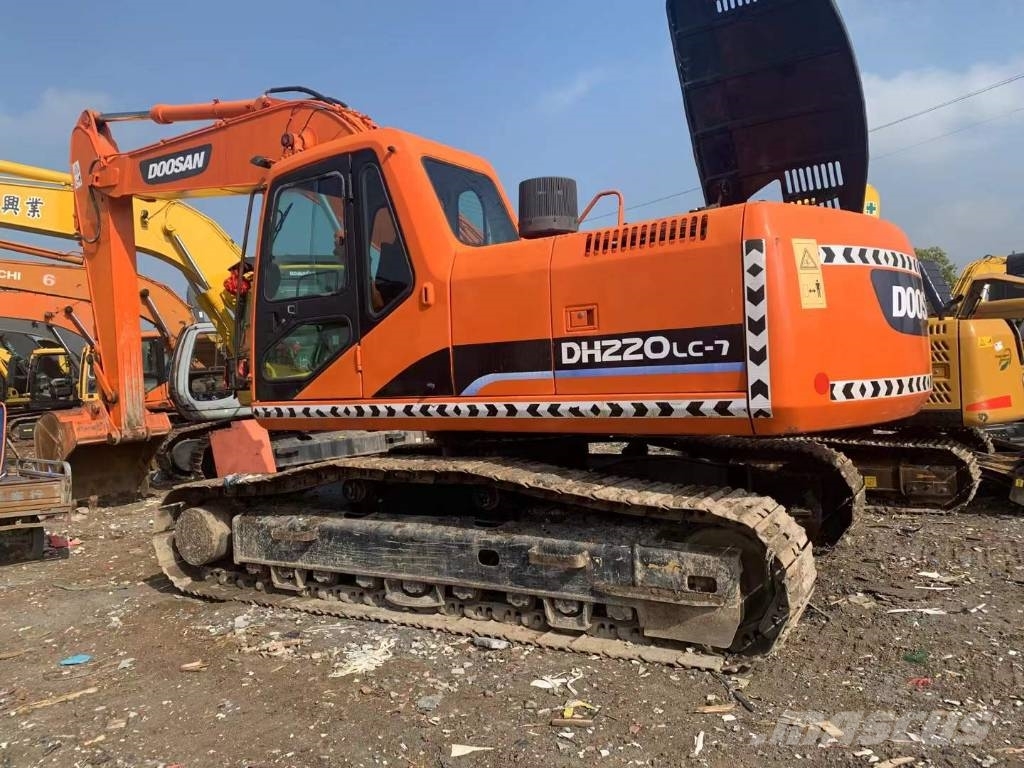 Doosan DH 220 Bageri guseničari