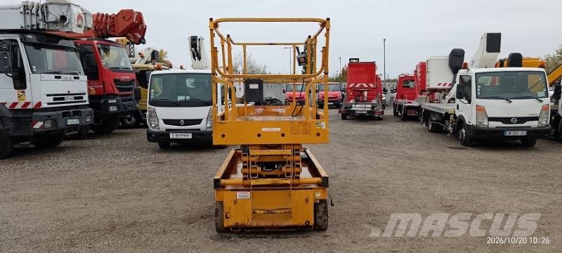 Haulotte Compact 10 - 10m, electric Scheren-Arbeitsbühnen