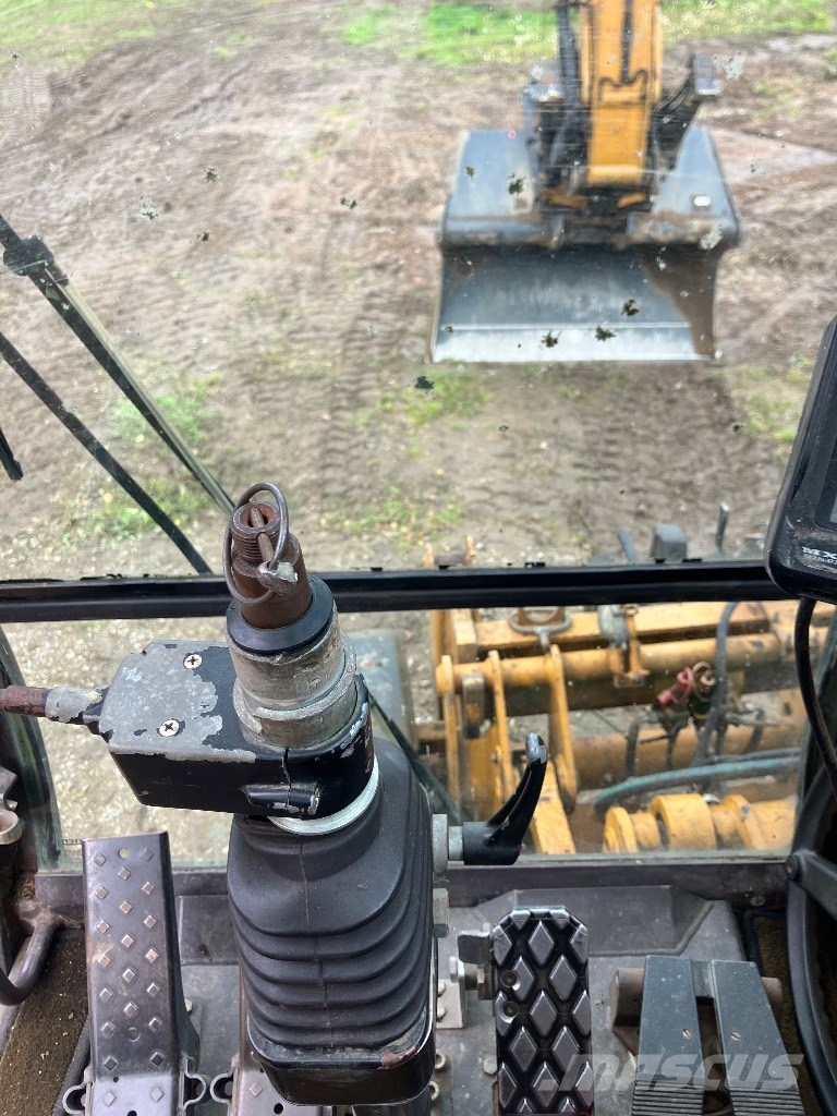 Hydrema M 1600 C2 Rail 轮式挖掘机