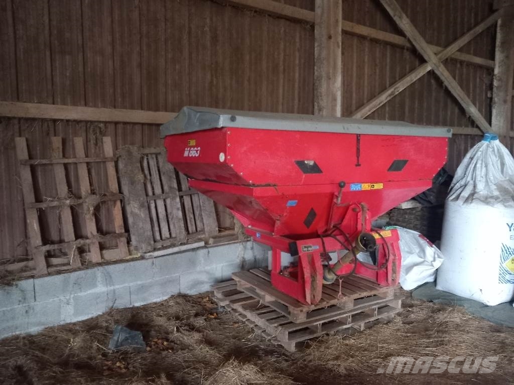 Kuhn MDS 732 M 肥料撒佈機