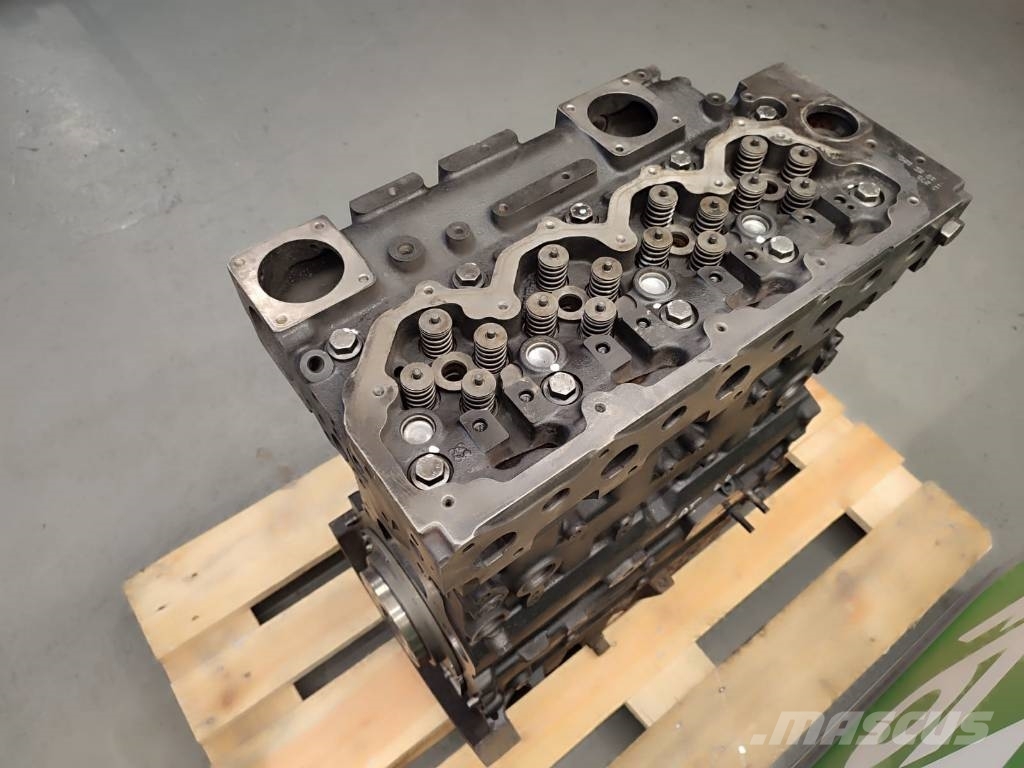 CAT 4.4C engine post Motoren