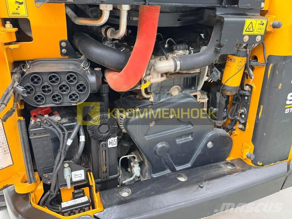 JCB 3TS-8T Teleskid Schrankladers