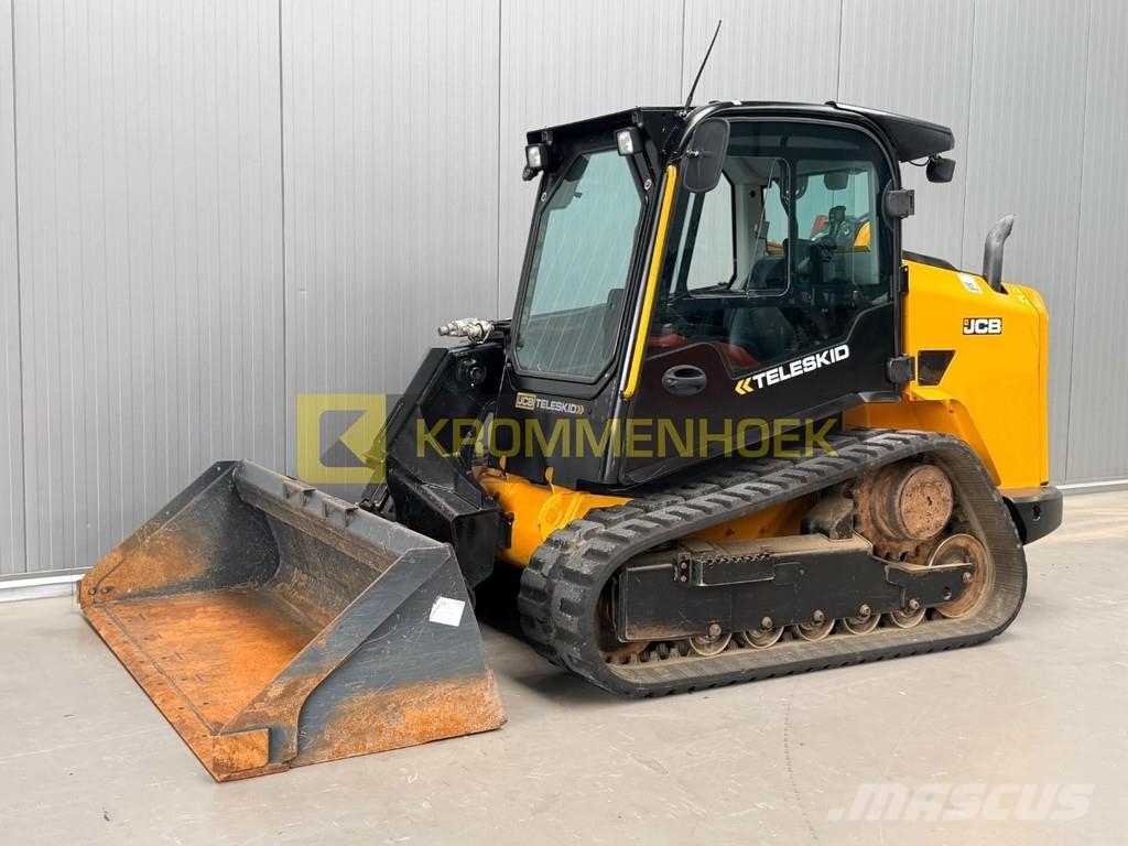JCB 3TS-8T Teleskid Schrankladers
