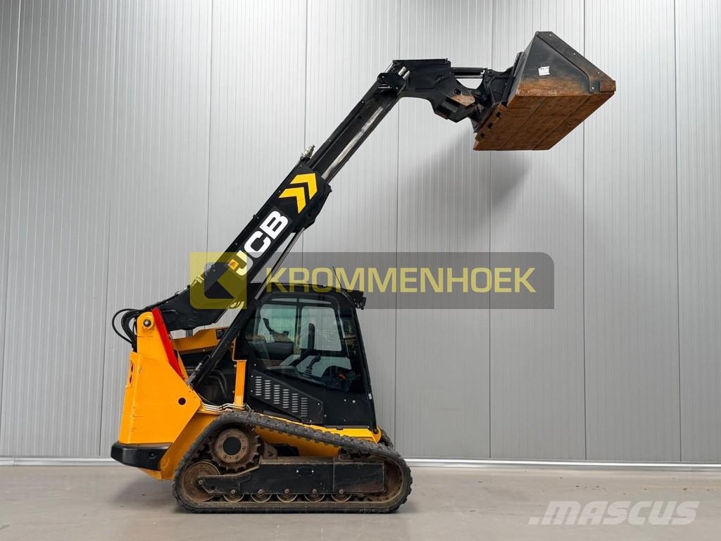 JCB 3TS-8T Teleskid Schrankladers