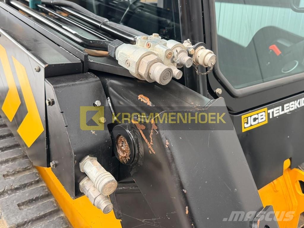 JCB 3TS-8T Teleskid Schrankladers