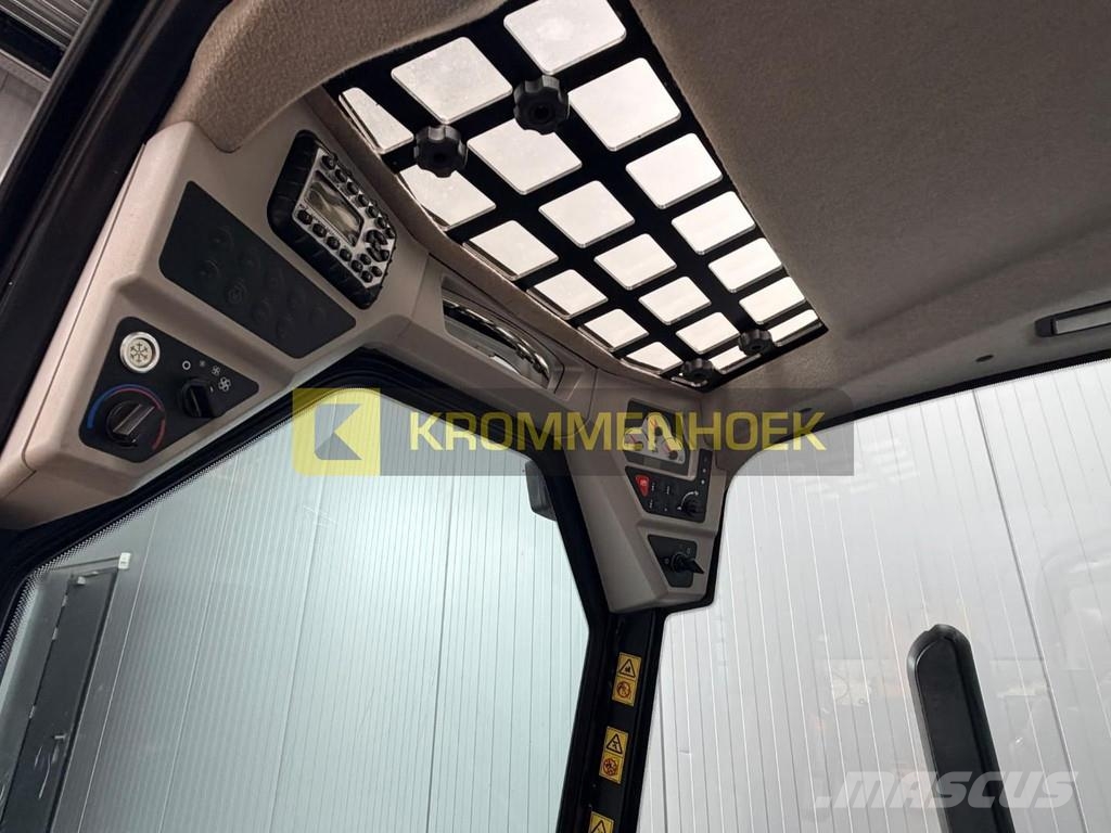 JCB 3TS-8T Teleskid Schrankladers