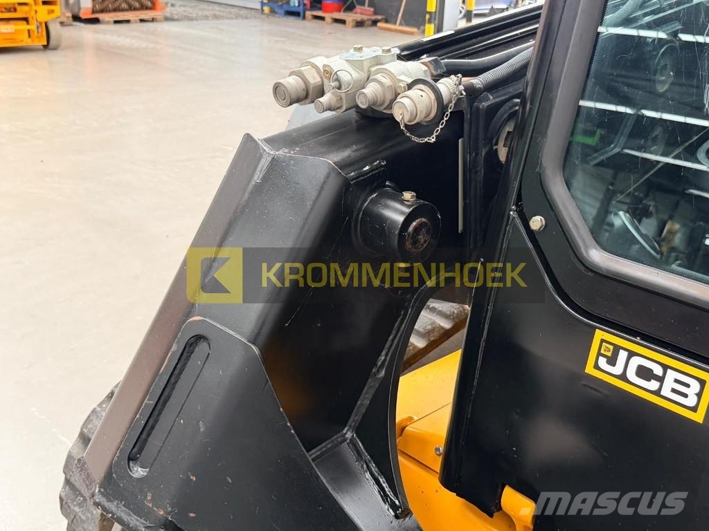 JCB 3TS-8T Teleskid Schrankladers