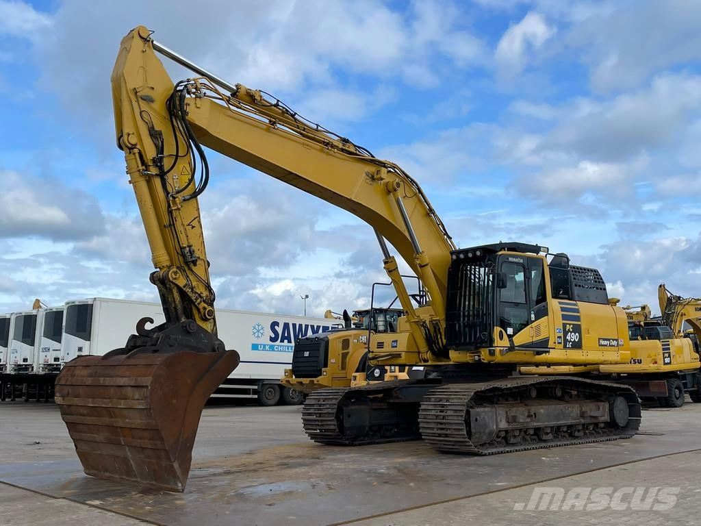 Komatsu PC490LC-11E0 حفارات زحافة