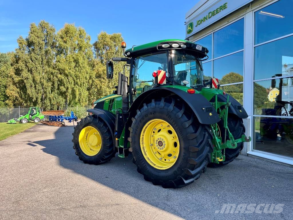 John Deere 7310 R Traktorer