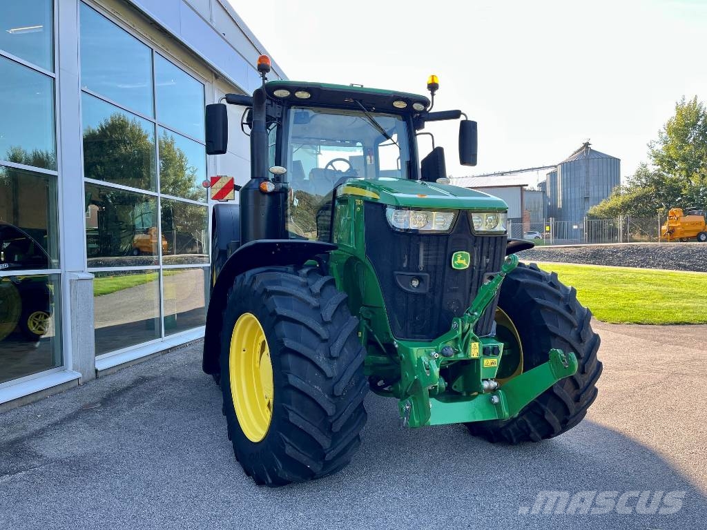 John Deere 7310 R Traktorer