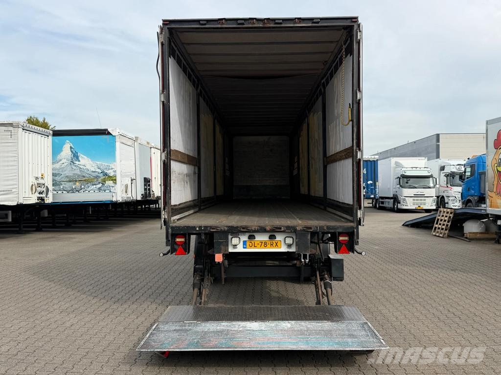 Renders X Steering / Schuifzeil / Ov-Laadklep / Apk! Curtainsider semi-trailers