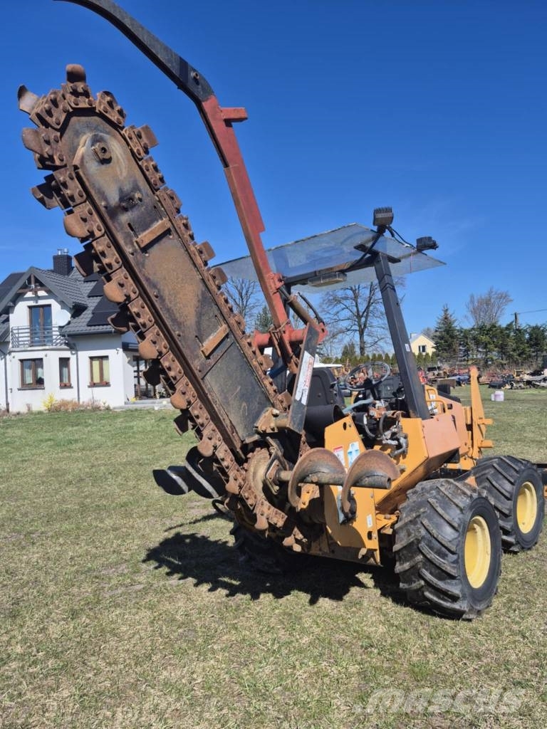 CASE 560 Koparka Łańcuchowa Trencher Kædegravere