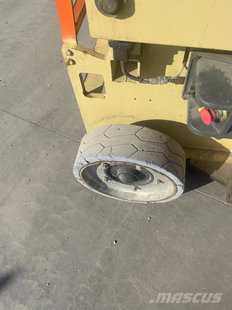 JLG 2032ES Piattaforme a pantografo
