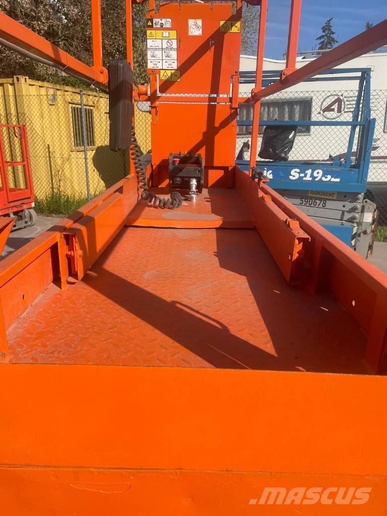 JLG 2032ES Piattaforme a pantografo