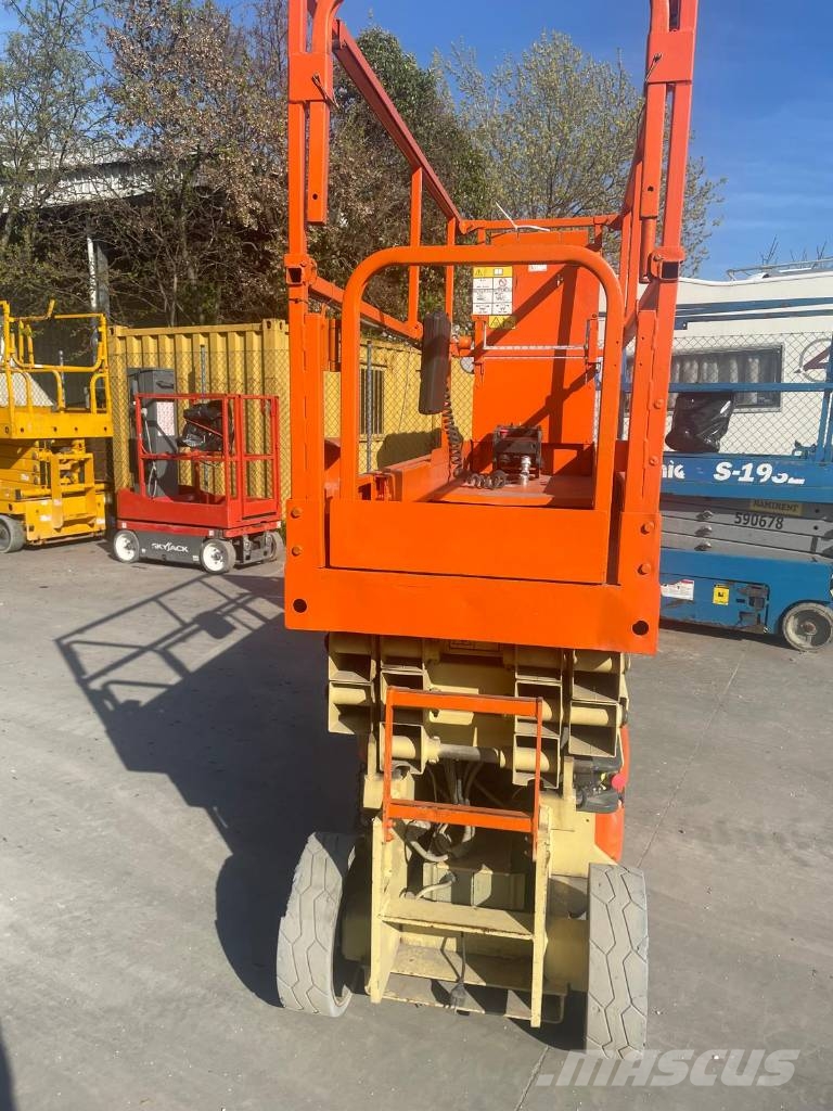 JLG 2032ES Piattaforme a pantografo