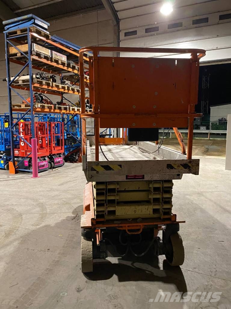 JLG 2646 ES 剪叉式升降机