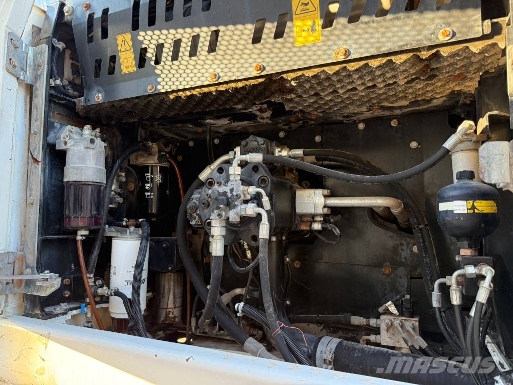 Hidromek HKM300 NLC-4 Εκσκαφείς με ερπύστριες