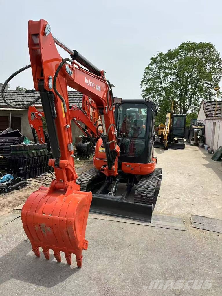 Kubota U 40 Minigravere <7t