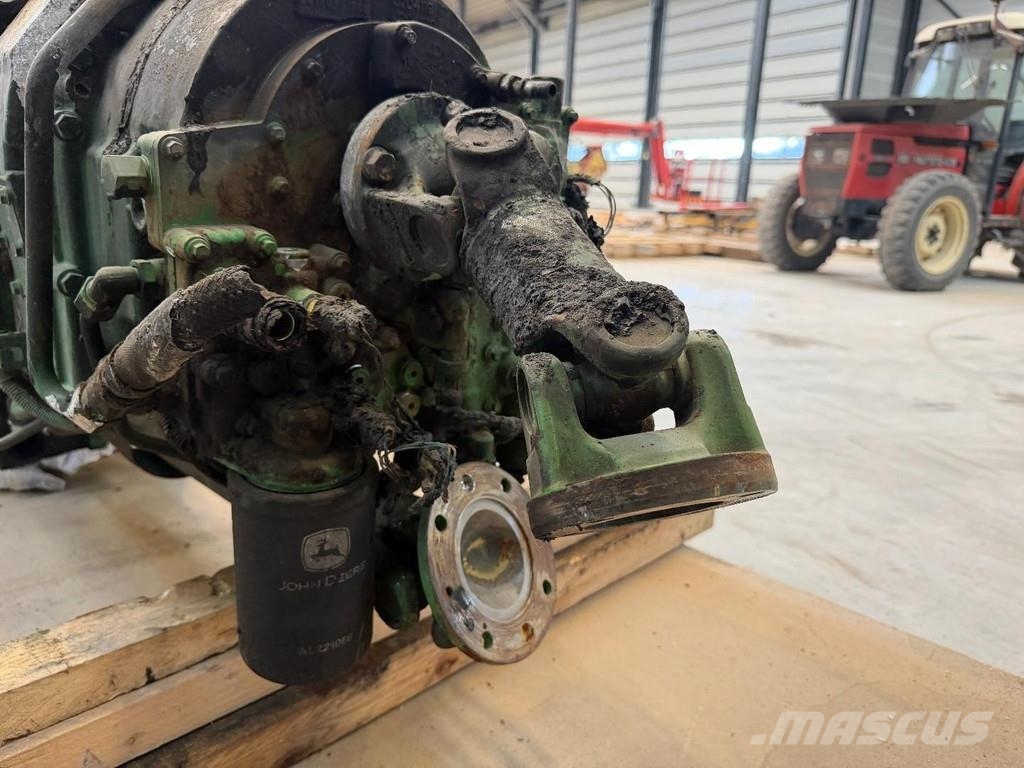John Deere 6175R ONLY 1751 HOURS Complete Direct-Drive transm Transport - Annet