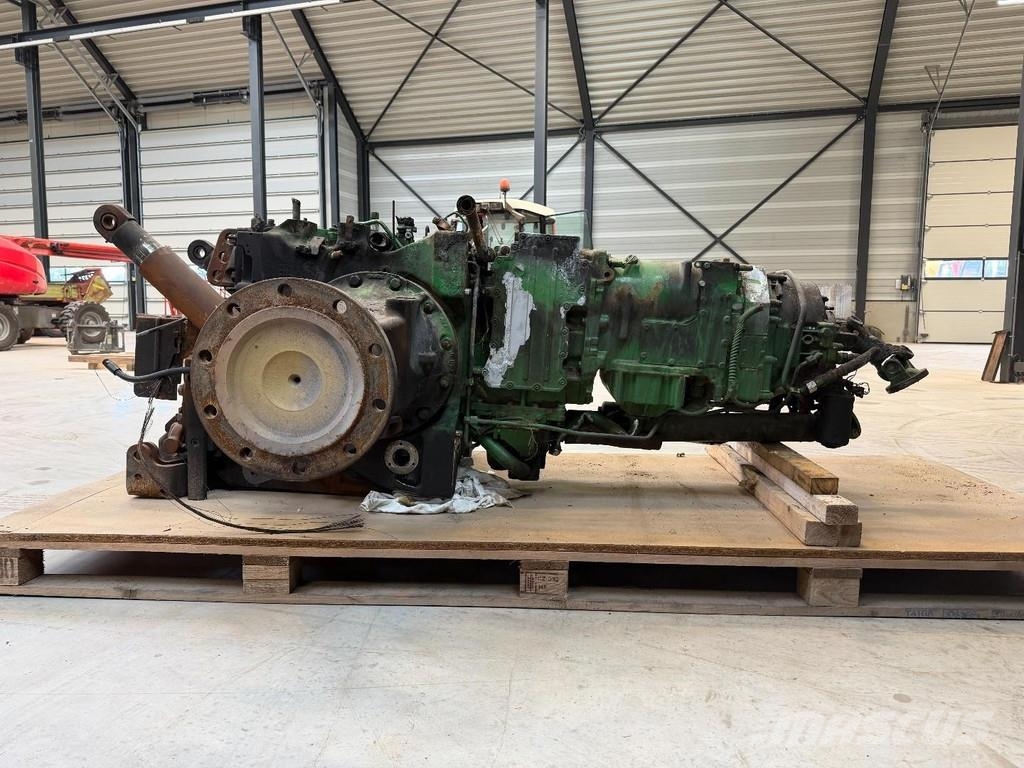 John Deere 6175R ONLY 1751 HOURS Complete Direct-Drive transm Transport - Annet