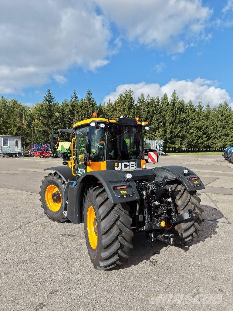 JCB Fastrac 4220 iCON Kmetijski teleskopski nakladalci