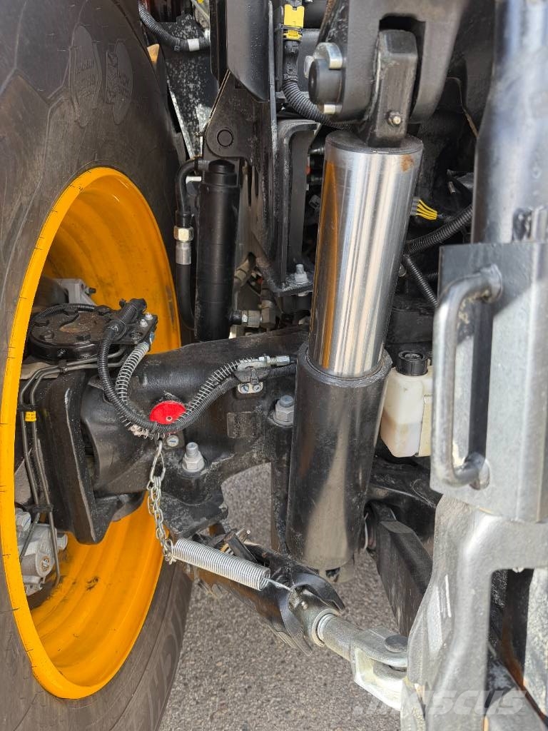JCB Fastrac 4220 iCON Kmetijski teleskopski nakladalci