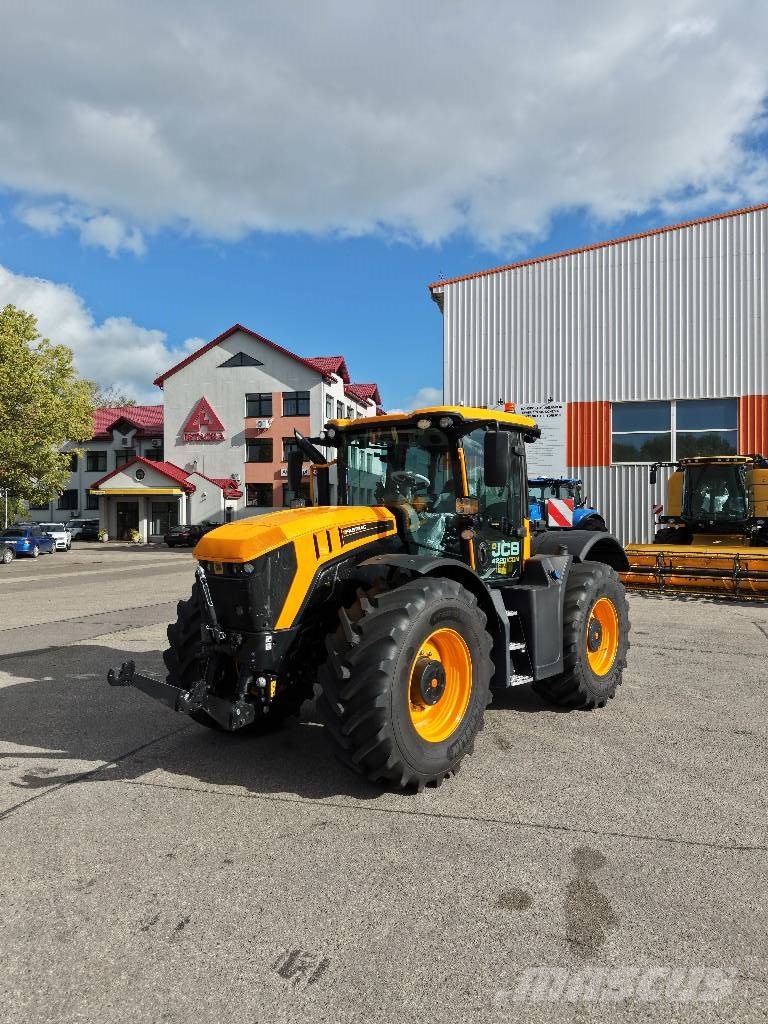 JCB Fastrac 4220 iCON Kmetijski teleskopski nakladalci