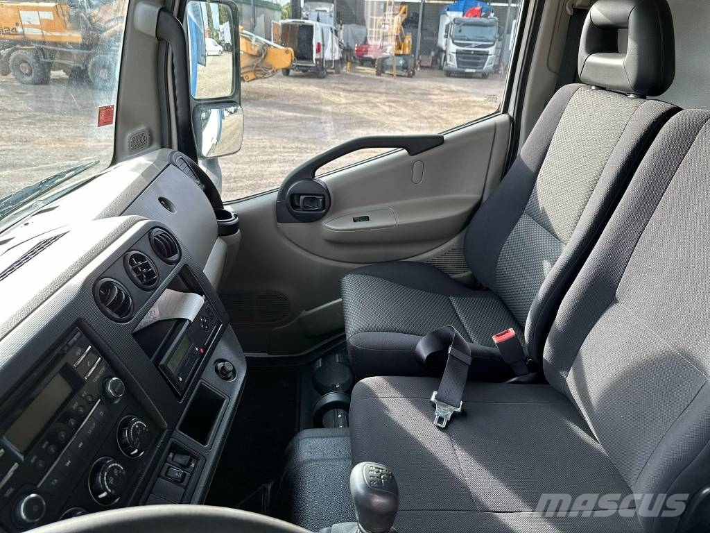 Nissan NT500 픽업/드롭사이드